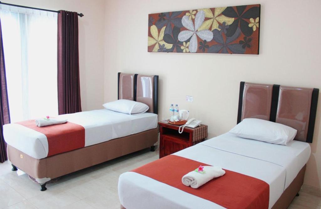 Hotel Puri Nusantara Кута Екстер'єр фото